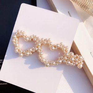 NEW! Pearl/Gold Heart Hair clip Barrette!